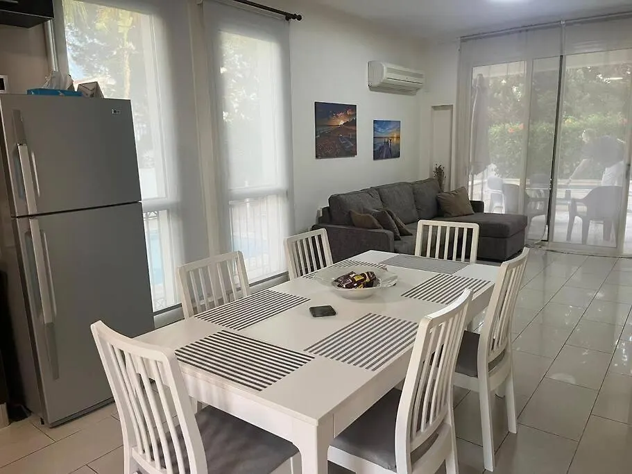 Villa With Private Pool In Pervolia, Larnaca
